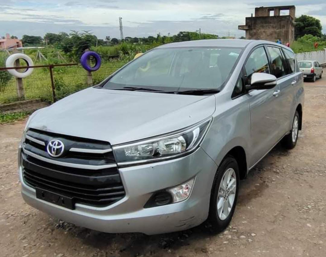 Toyota Innova(2013-2014) 2.5 Z 7 Str Bs-iii